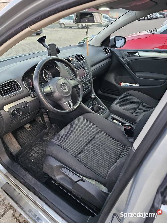 VW GOLF 6 20 110 5 BIEGÓW HISTORIA CEPIK ŁADNY srebrny