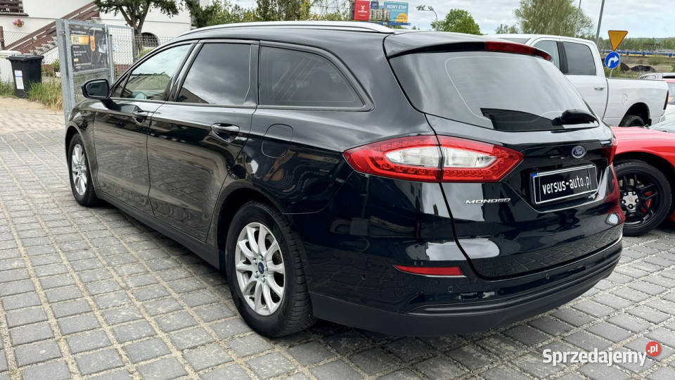 Ford Mondeo 20 150 automat Navi Full Led Park Gdynia sprzedam