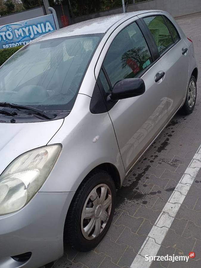 Toyota Yaris 2007r manualna Nowe Miasto nad Pilicą