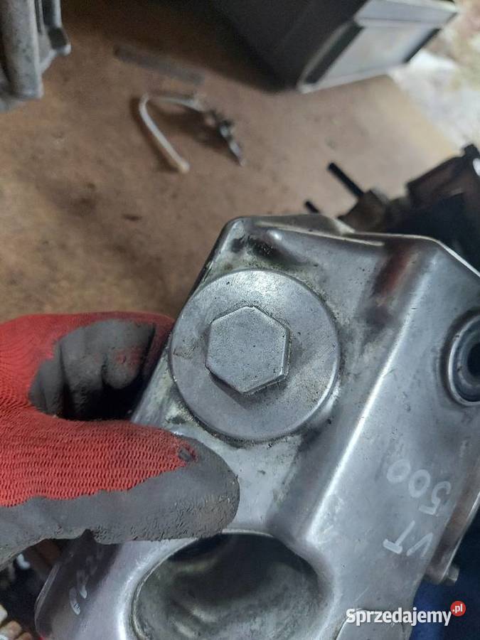 Honda VT 500 pokrywa głowicy zaworów korek dolnośląskie Jelenia Góra