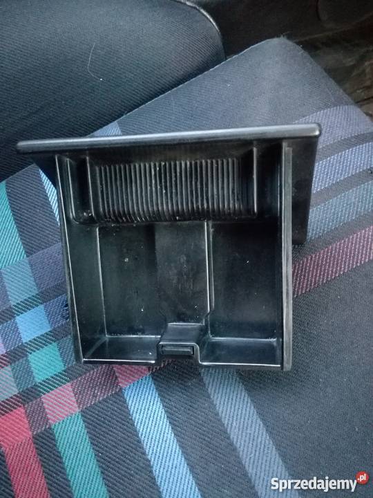 Popielniczka Vw Golf 3 III cabrio ładna Wyposażenie wnętrza