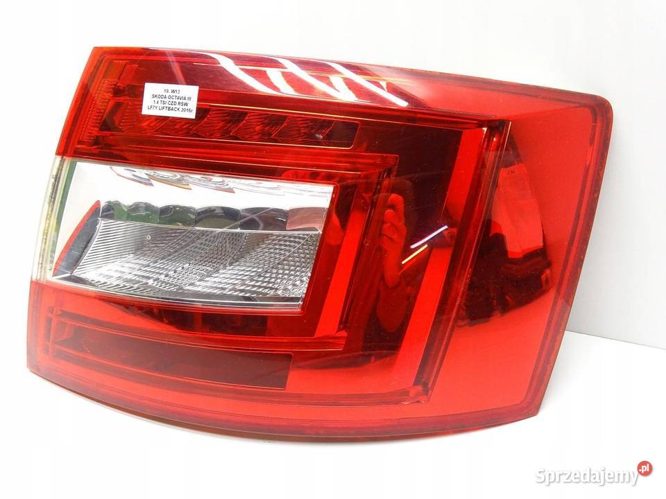 LAMPA PRAWA PRAWY TYŁ TYLNA W BŁOTNIK SKODA osobowe sprzedam