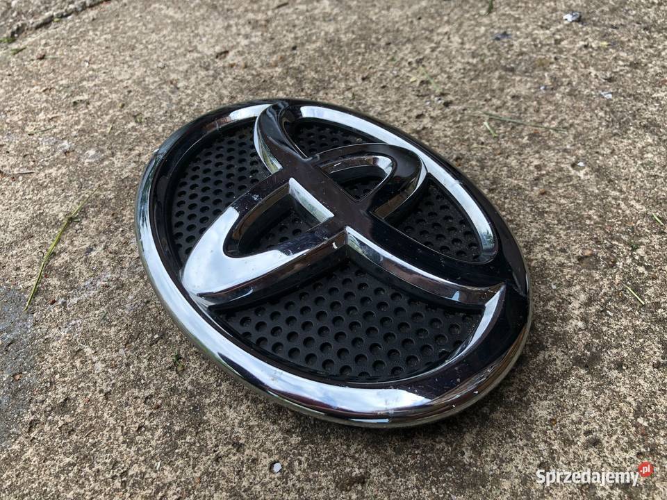 Toyota Verso lift emblemat logo 7530102020