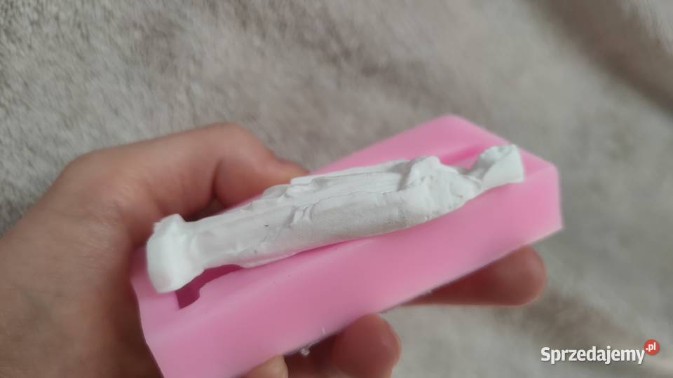 Forma silikonowa Maryja z Matka Boską figurka Tarnowskie Góry sprzedam