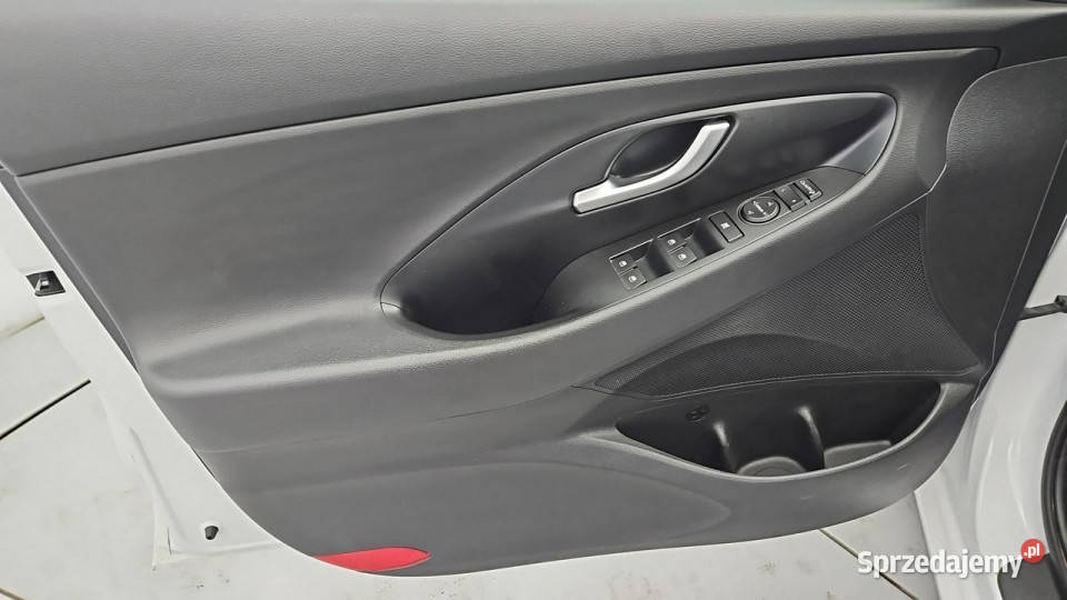 Hyundai i30 15 DPI Smart Z Polskiego Salonu czujnik zmierzchu Warszawa
