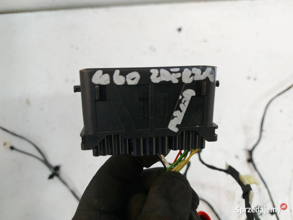 BMW 5 G60 530E xdrive Wiązka zderzaka przód