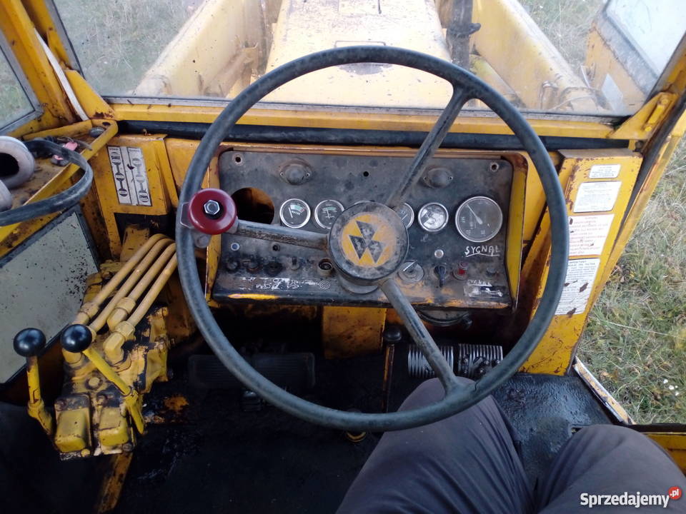 Koparko ładowarka MF 50 Kamień Kotowy