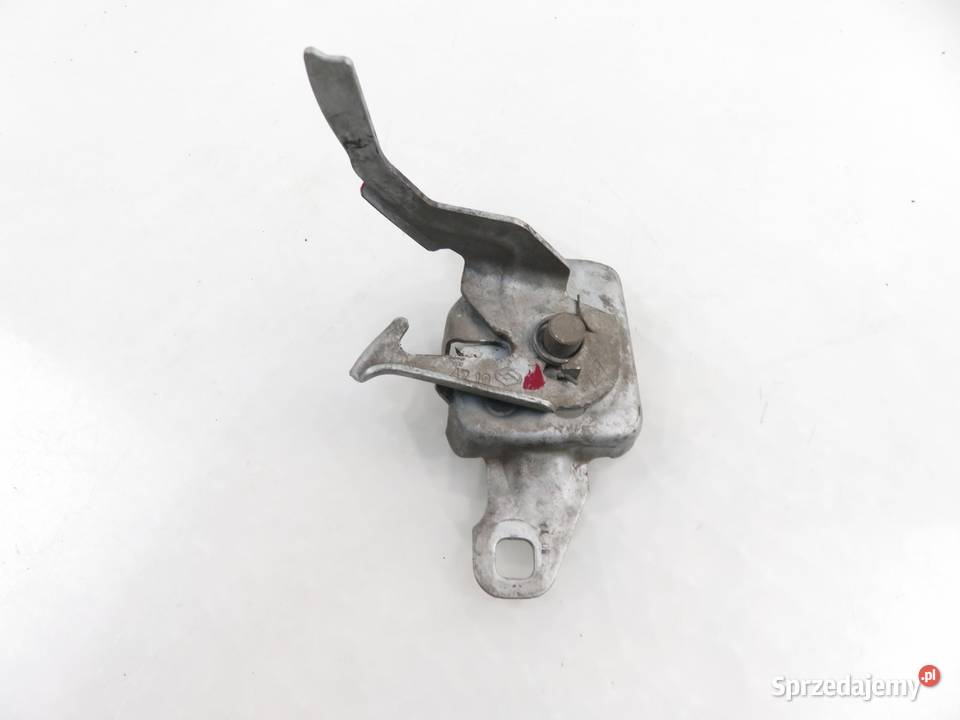 ZAMEK MASKI DACIA DUSTER