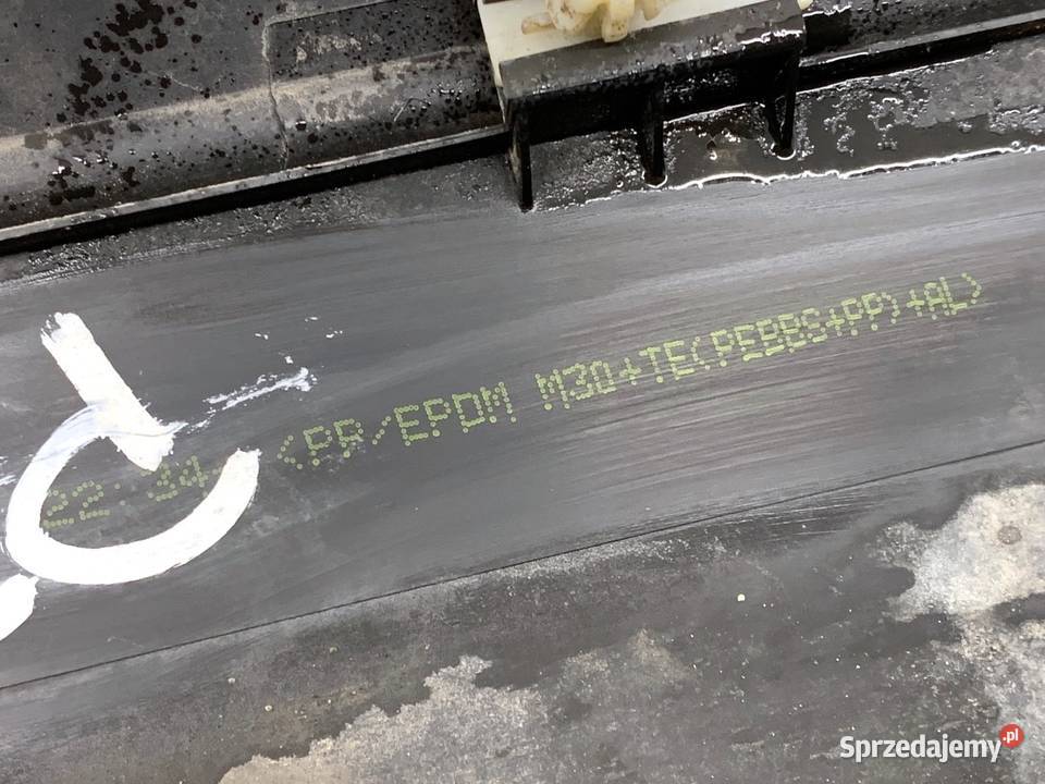 LISTWA DRZWI PRAWY TYŁ VW TOUAREG SUV 0213