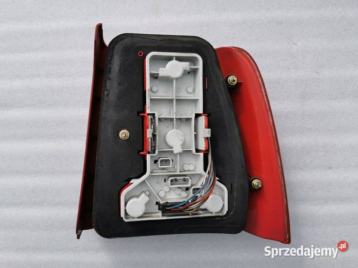 Lampa Lewy Tył Tylna Lewa VW Passat B5 Sedan lampy tylne Wyszków