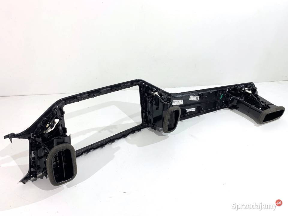 KRATKA NAWIEWU PRZÓD VW TROC 2GA858079 Crossover osobowe