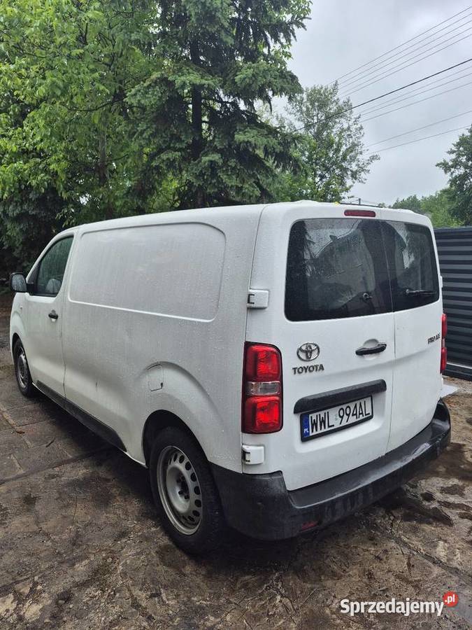 Proace Toyota 16 120KM Marki