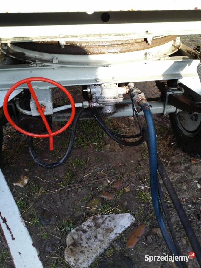 Przyczepa rolnicza wywrotka Sanok D 732 wywrotka Przyczepy rolnicze Nysa