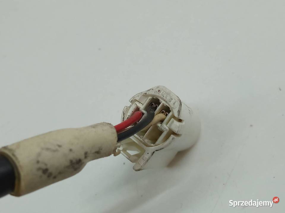 LUSTERKO PRAWE 3PIN EUROPA 879100D250 Toyota osobowe sprzedam
