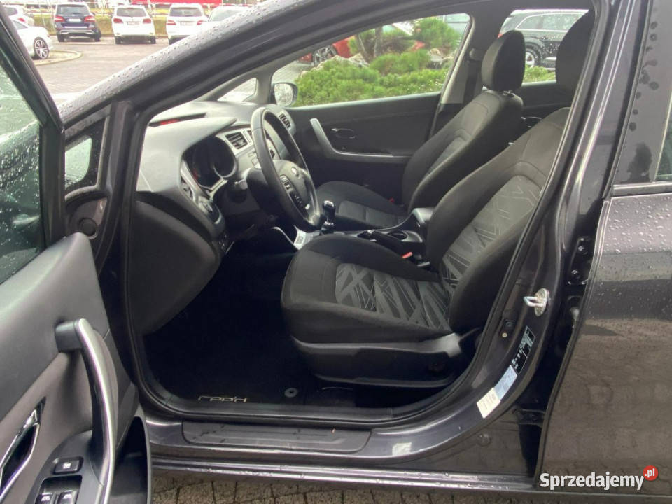 Kia Ceed podgrz fotkier klimatyzacja czujnik zmierzchu Żory
