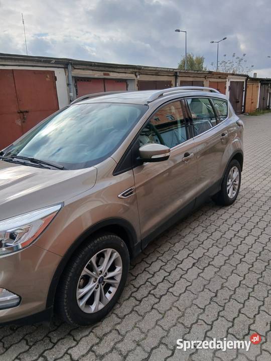 Ford Kuga 15 benzyna Tytanium 2019 Kuga Konin