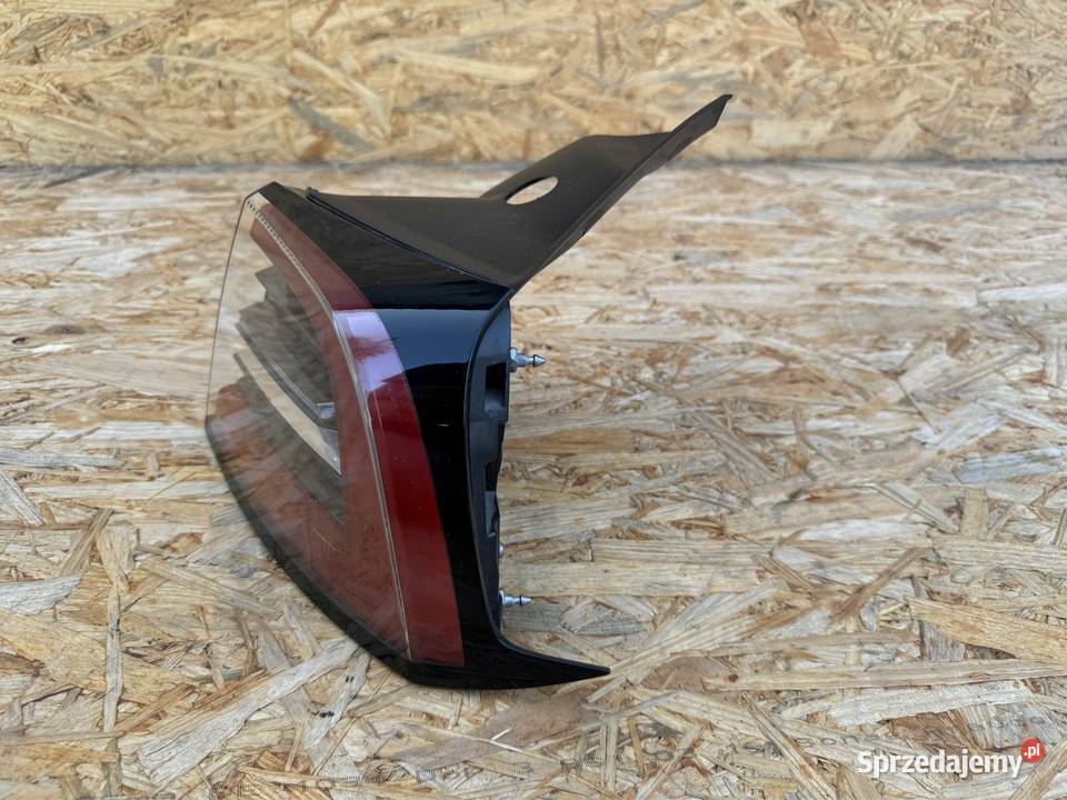 Lampa w błotnik tył prawa rh tesla 3 III Y Międzychód sprzedam