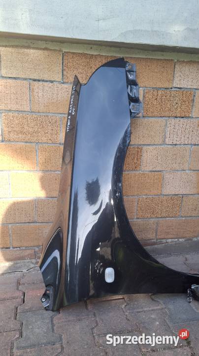 Błotnik Toyota Avensis T25 Błotniki Sandomierz