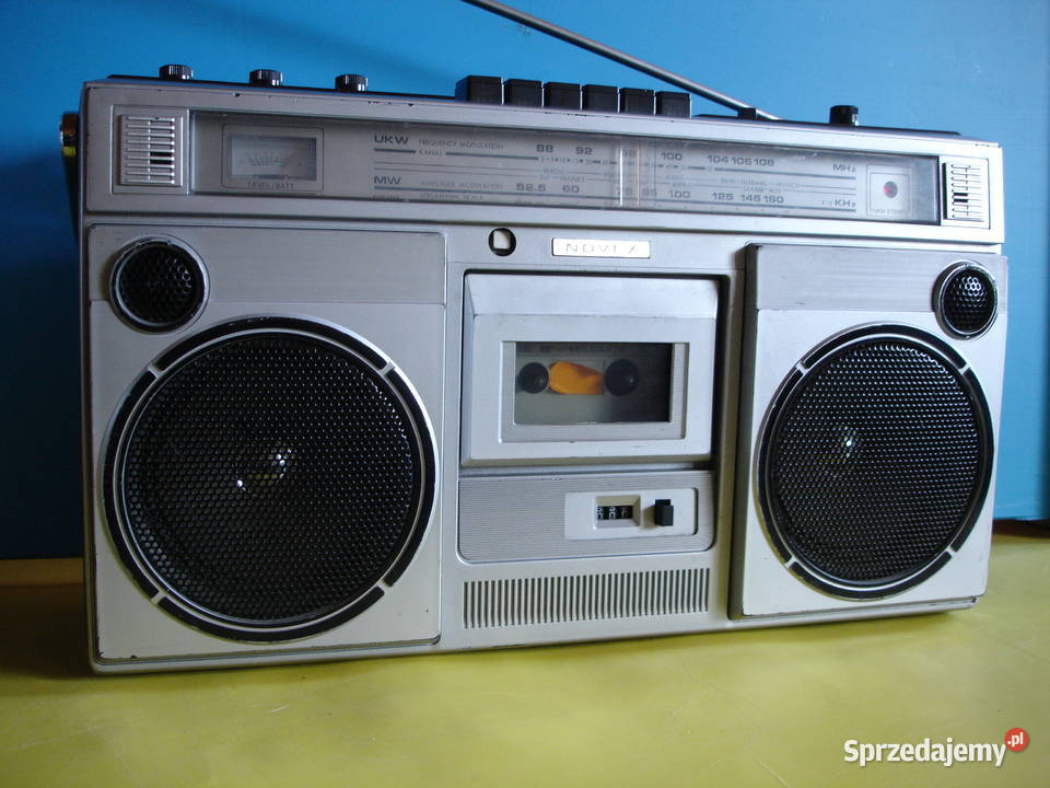 Radiomagnetofon NOVEX SRR4040 Zielona Góra