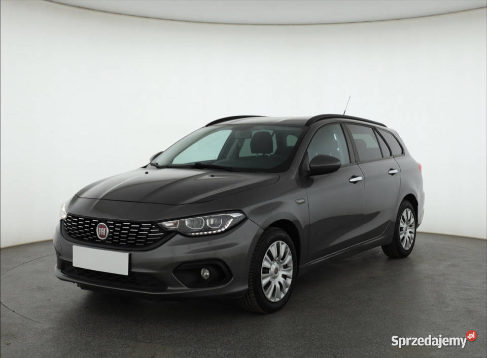 Fiat Tipo 14 TJet nieuszkodzony mazowieckie Piaseczno