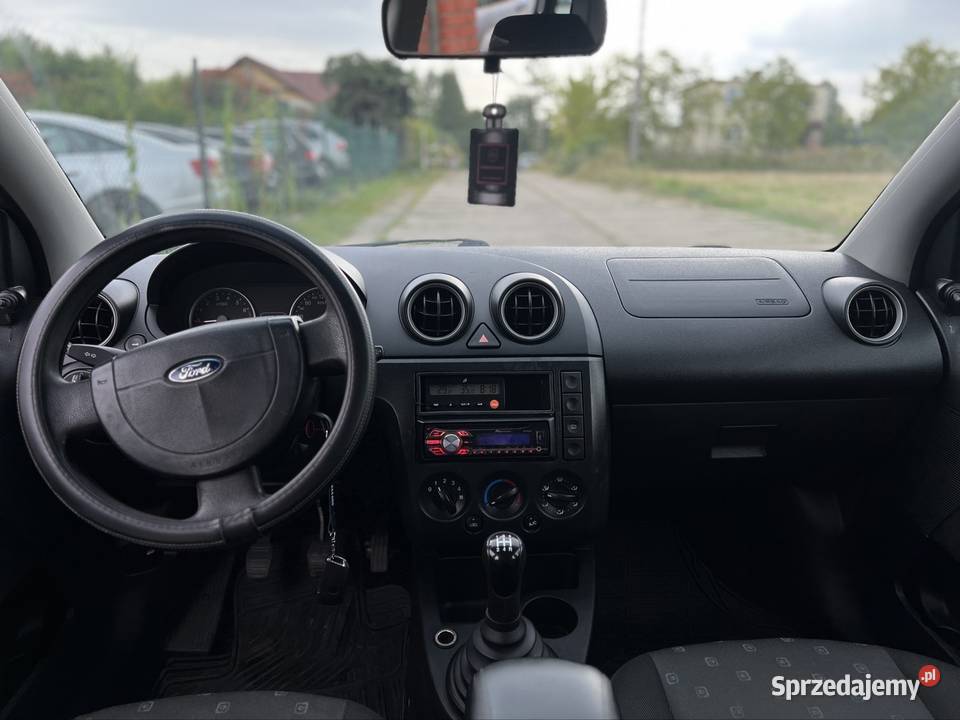 Ford Fiesta zadbany benzyna klimatyzacja Bielsko-Biała