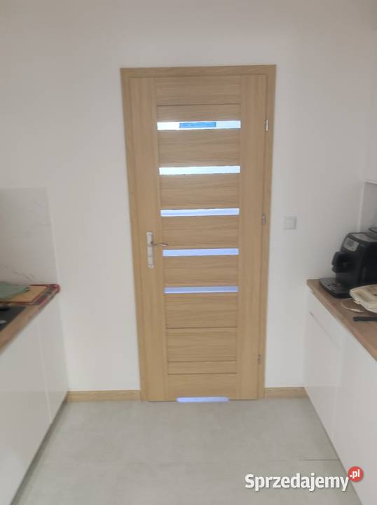 Drzwi zewnętrzne z montażem do bloku ręki łódzkie Bełchatów sprzedam