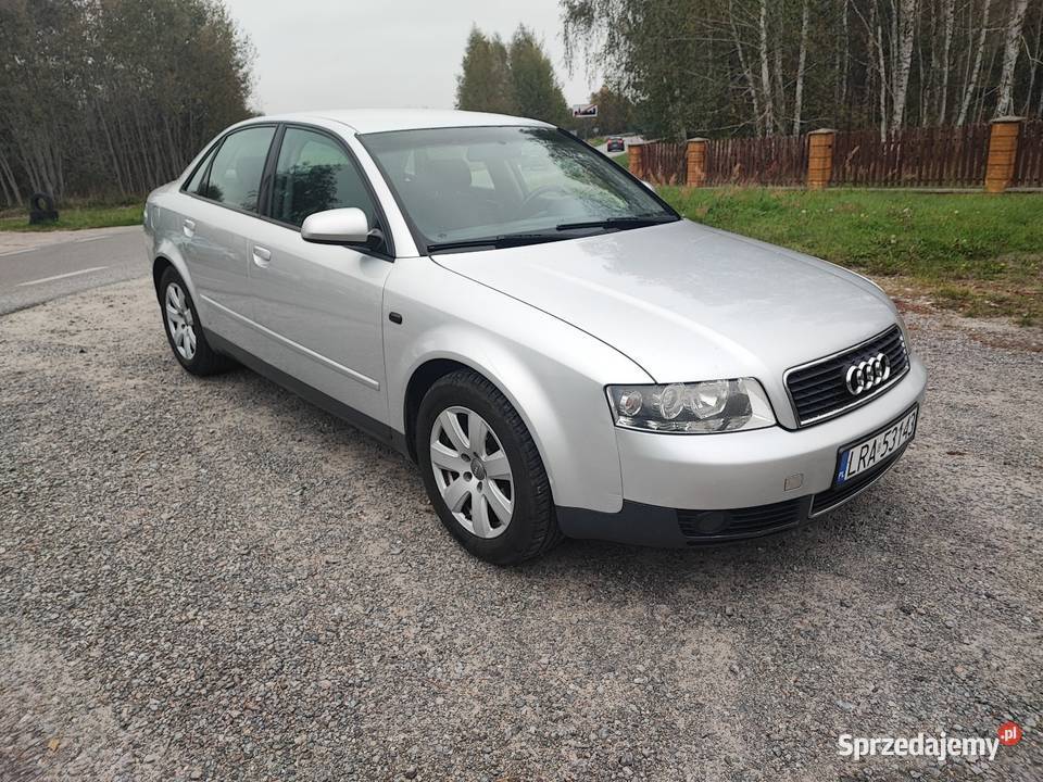 Audi A4 B6 20 benzyna Rok produkcji 2002 Kozłówka