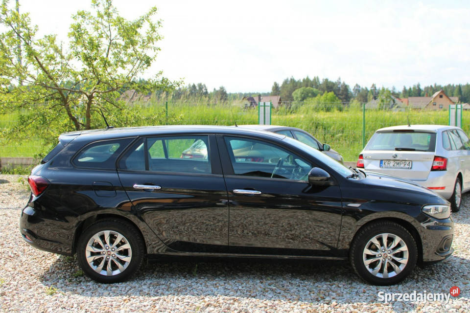 Fiat Tipo SW14 95NaviBluetoothTempomatAlu II światła do jazdy dziennej Harklowa sprzedam