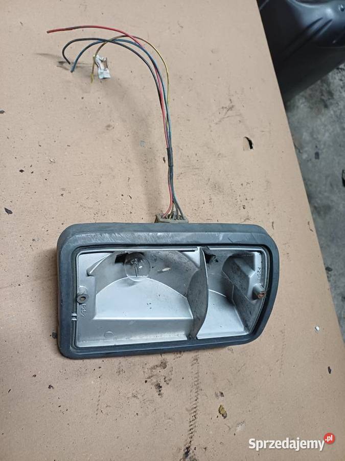 Lampa tył Fiat 126p Lewa Wysyłka Łowicz
