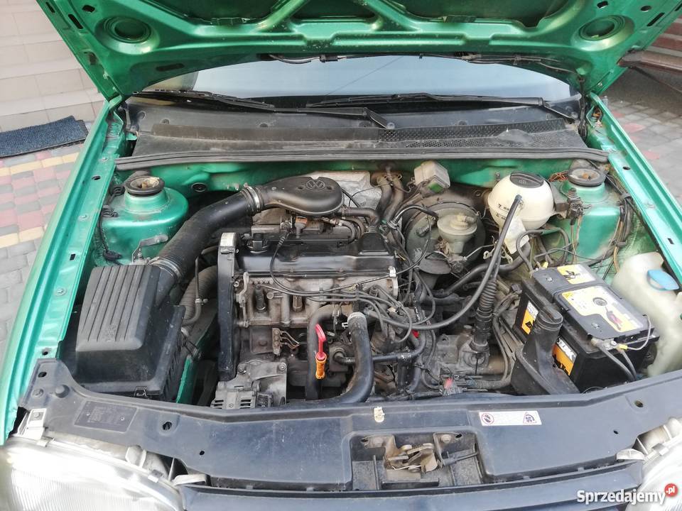 Volkswagen Golf kombi 1994 r 17 benzyna Rzeszów sprzedam