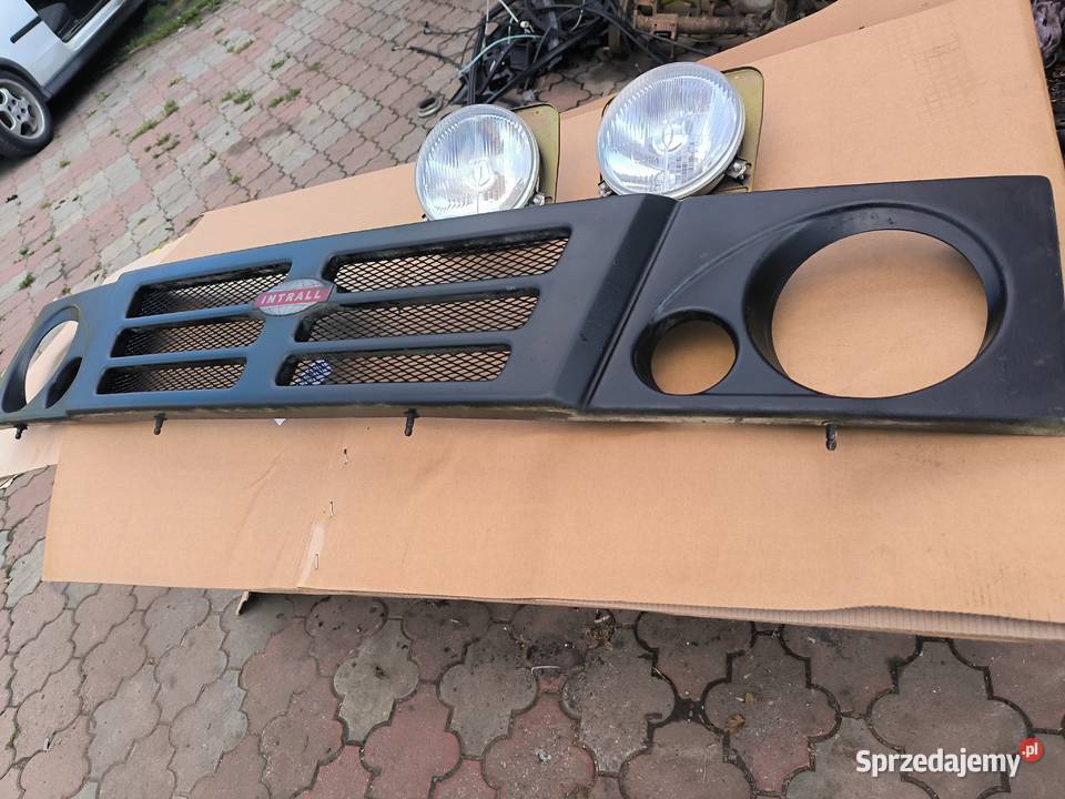 Lublin INTRALL grill lampy przednie Wesem Stalowa Wola
