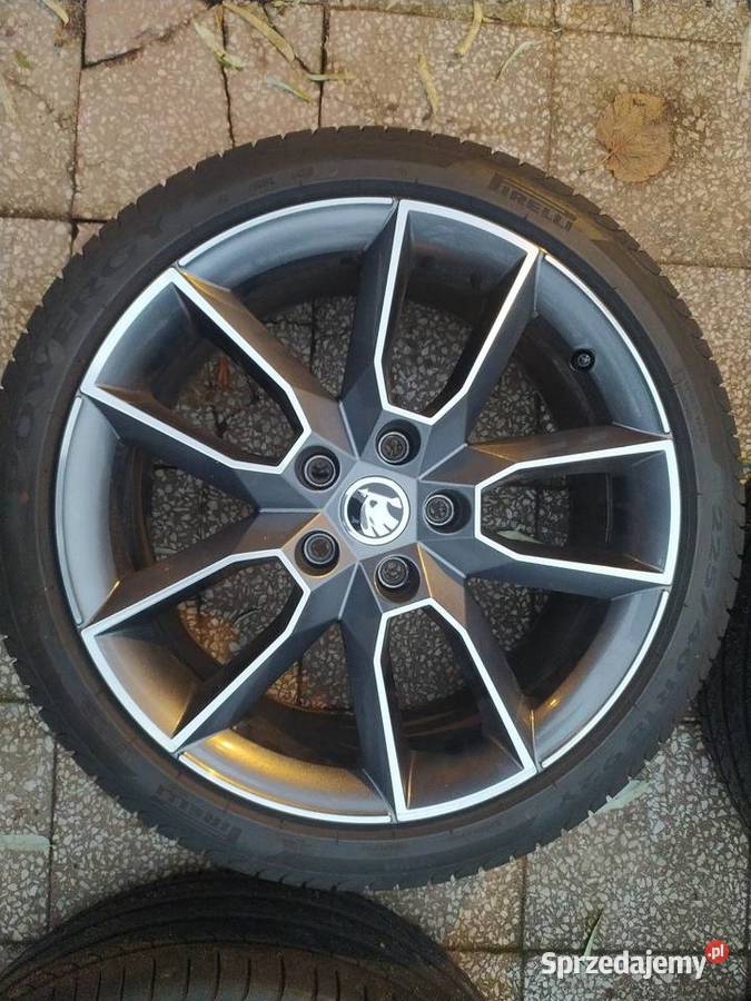 Oryginalne felgi Skoda Gemini 18 opony letnie Bytów sprzedam