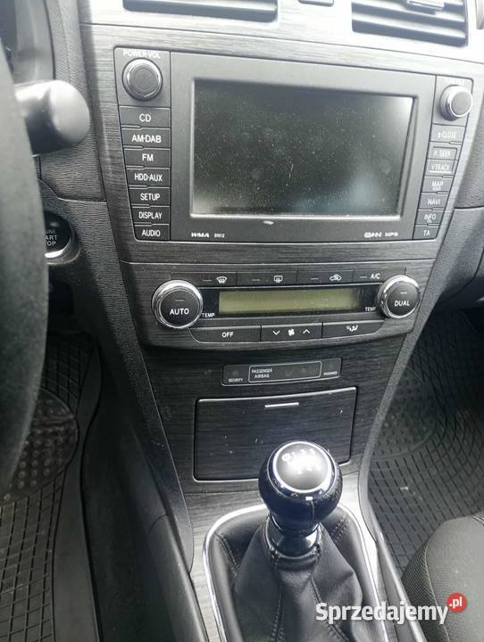 Sprzedam TOYOTĘ AVENSIS Najbogatsza wersja 268000km łódzkie Łask
