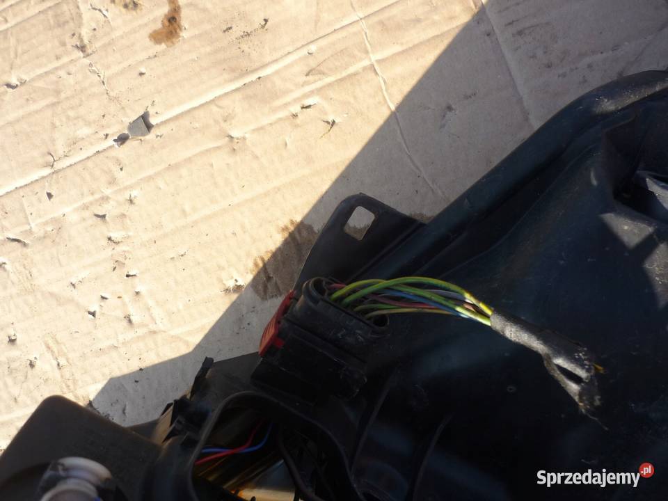 LAMPA PRZÓD PRAWA CITROEN PLURIEL Zbierkowo