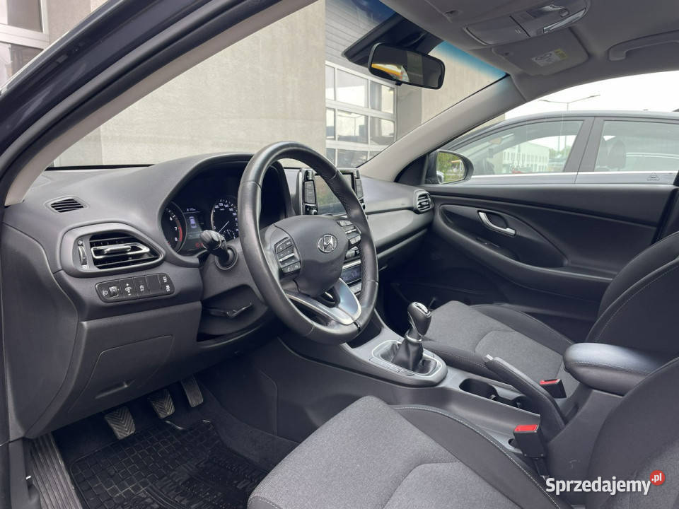 Hyundai i30 15DPI 110 Smart LED Android Auto 1498cm3 łódzkie Piotrków Trybunalski