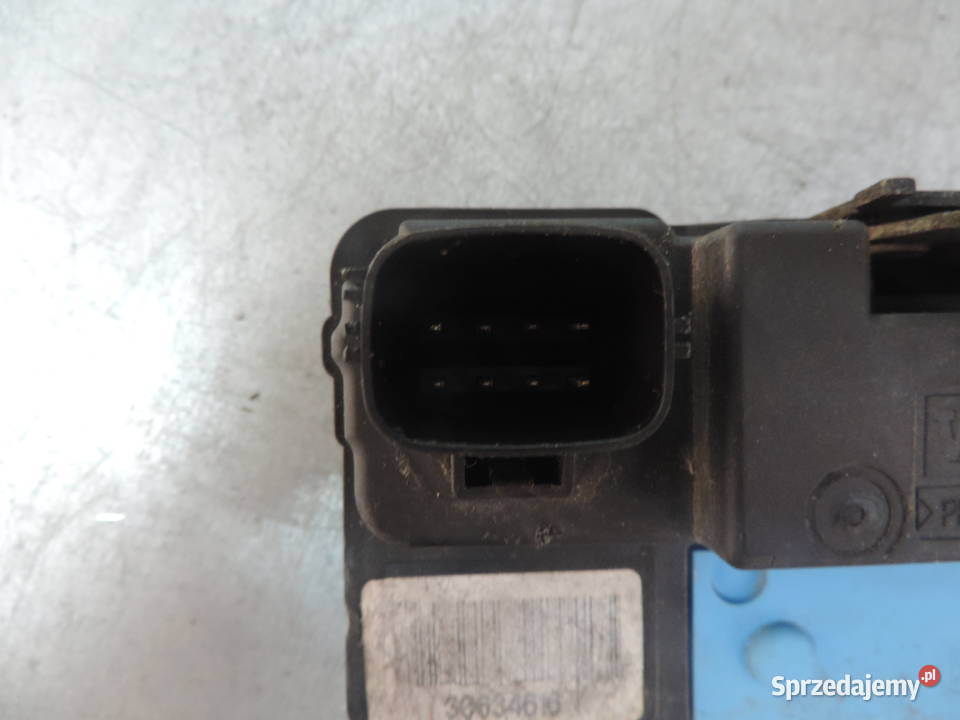 ZAMEK DRZWI PRAWY PRZEÓD VOLVO S60 30634616 Rok produkcji 2002 Nowy Sącz