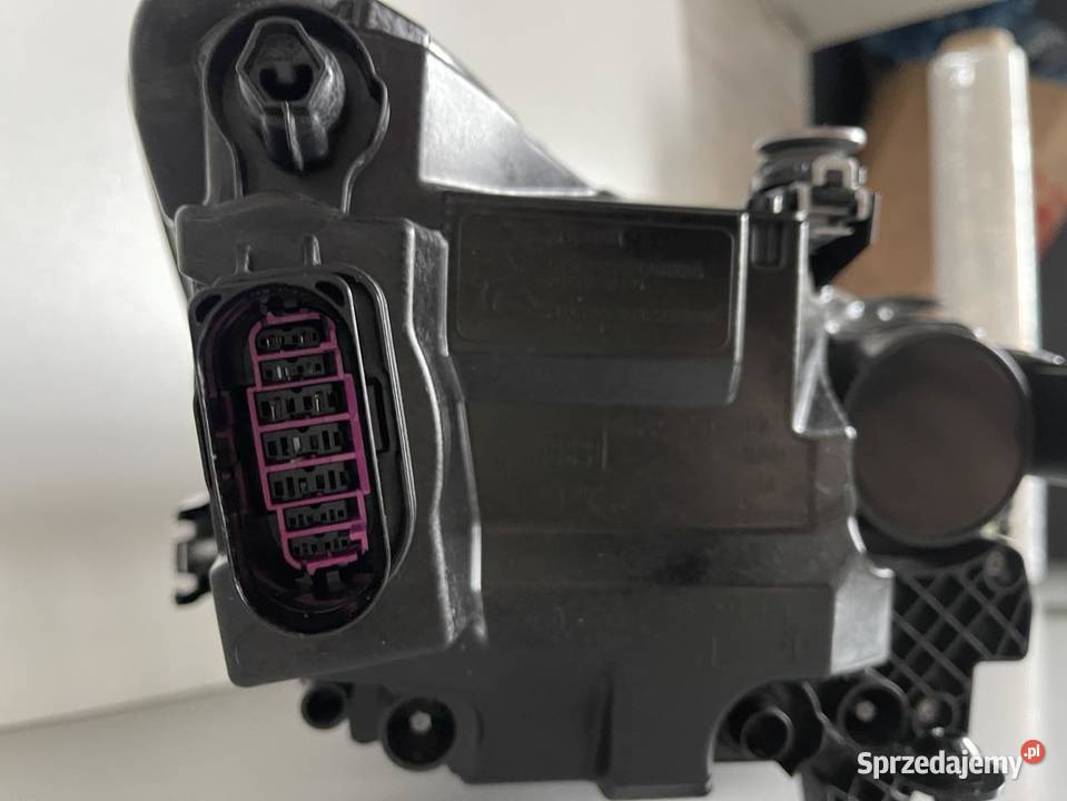 SEAT CUPRA LEON LIFT LEWA LAMPA FULL LED osobowe Ostroróg
