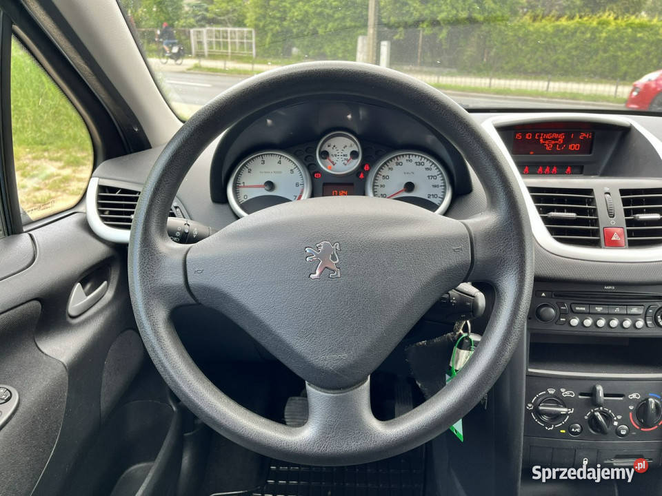 Peugeot 207 14 8V Klima Alu El szyby Isofix Bez kurtyny powietrzne śląskie Częstochowa