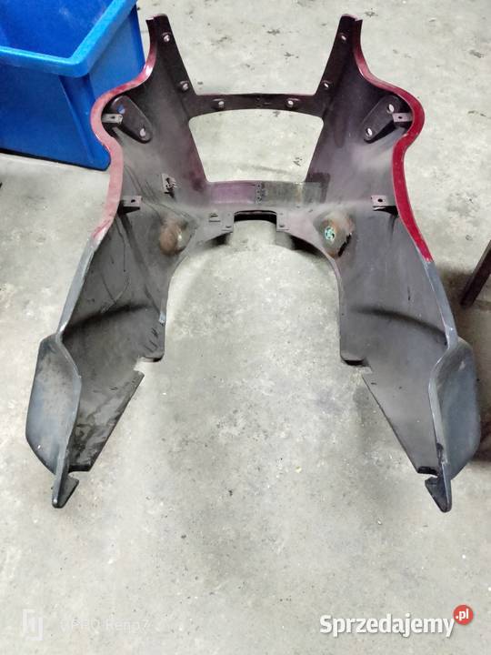 Kawasaki GPZ 500 przednia czasza owiewka Łubno