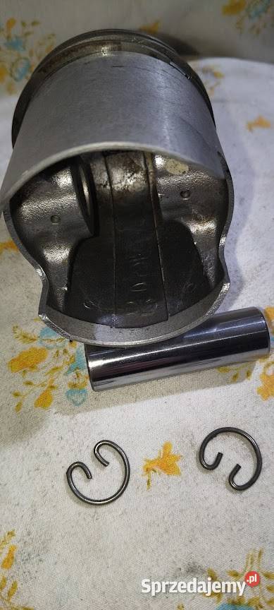 Nominalny tłok Mz 250 Połaniec sprzedam