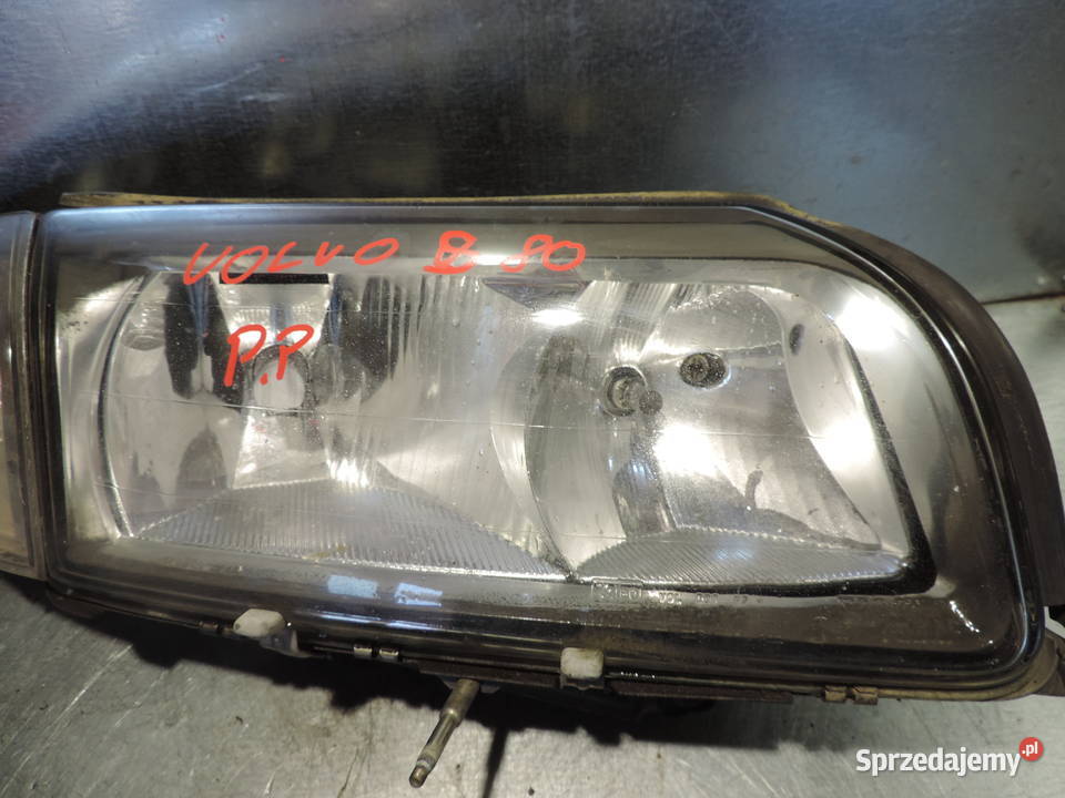 VOLVO S80 I LAMPA PRAWY PRZÓD Lampy przednie Nowy Sącz sprzedam