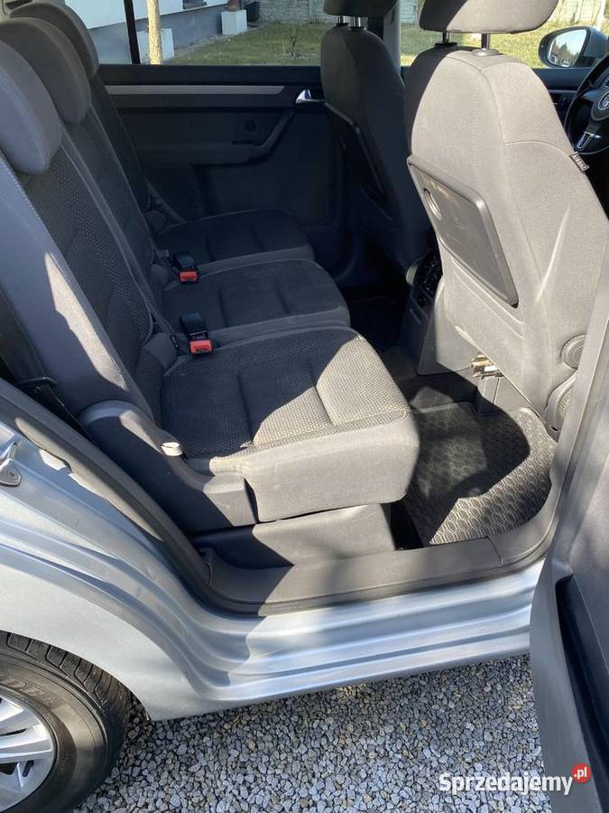 VW Touran 20 tdi Gomunice