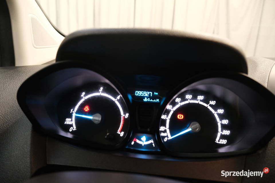 FORD TRANSIT COURIER 2019 149800 ccm 100 nieuszkodzony Warszawa