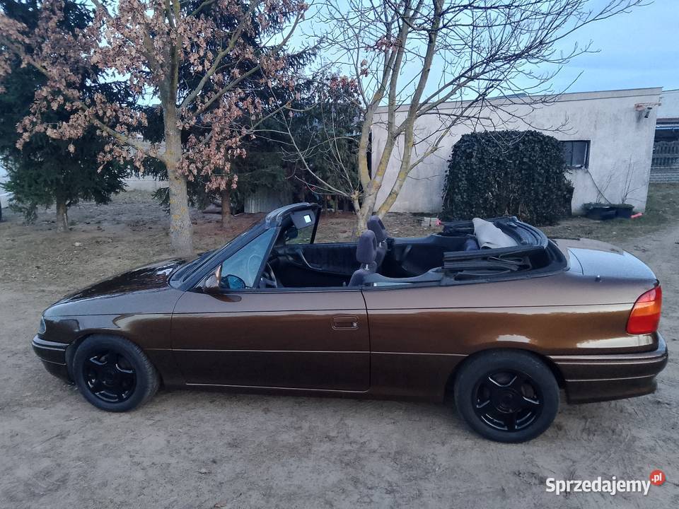 Sprzedam Opel Astra bertone Poznań sprzedam