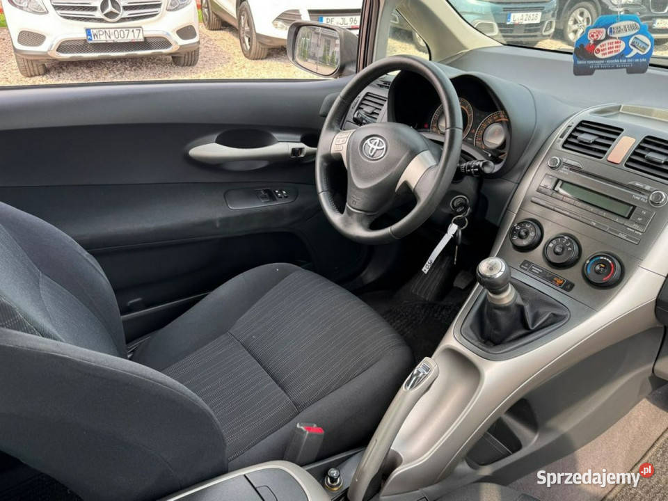 Toyota Auris Uwaga Auris 16 97 Ładna Z N ASR (kontrola trakcji) Szerominek