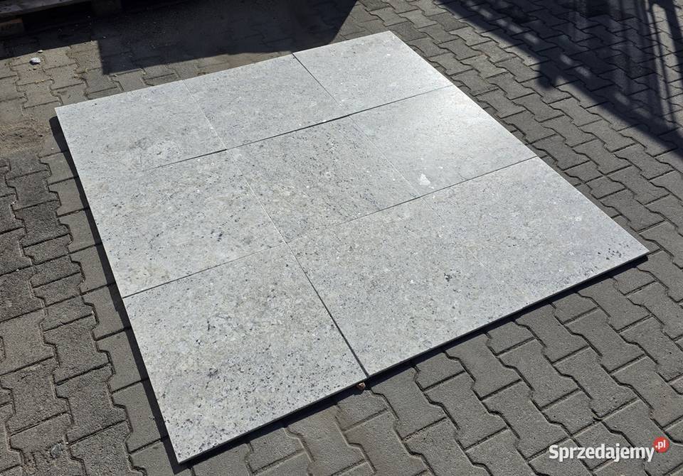 Płytki granitowe kamienne Arctic White Bielawa
