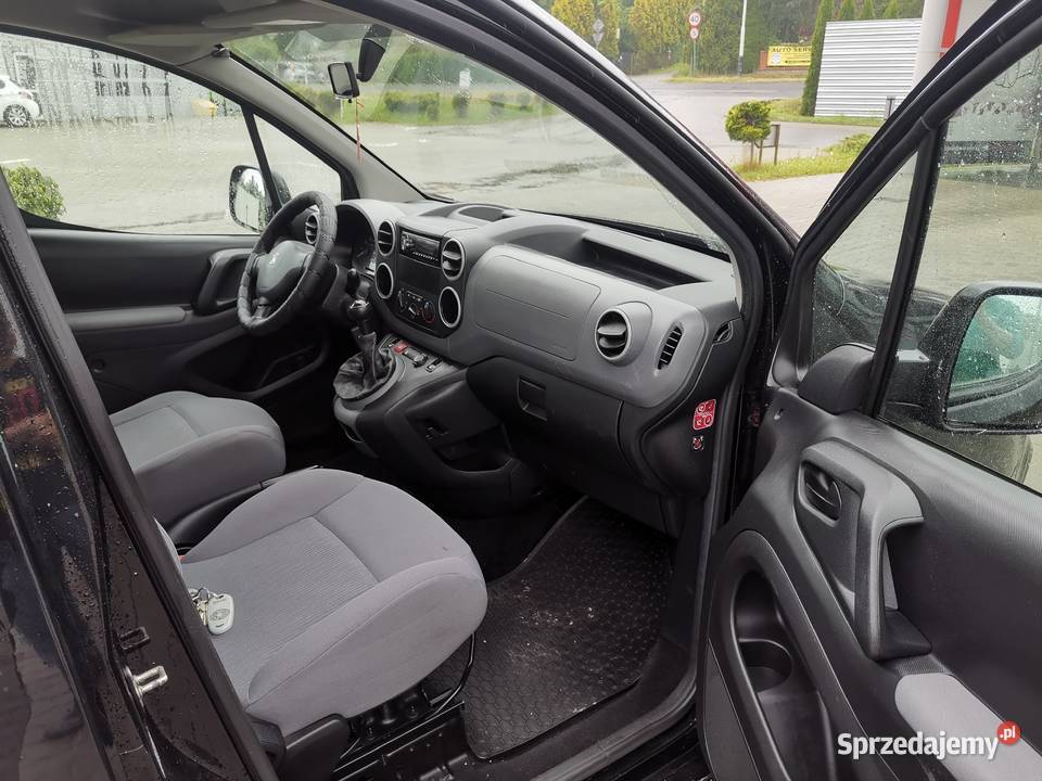 Peugeot Partner 16b120 2015r klima elektryka Peugeot Przemyśl