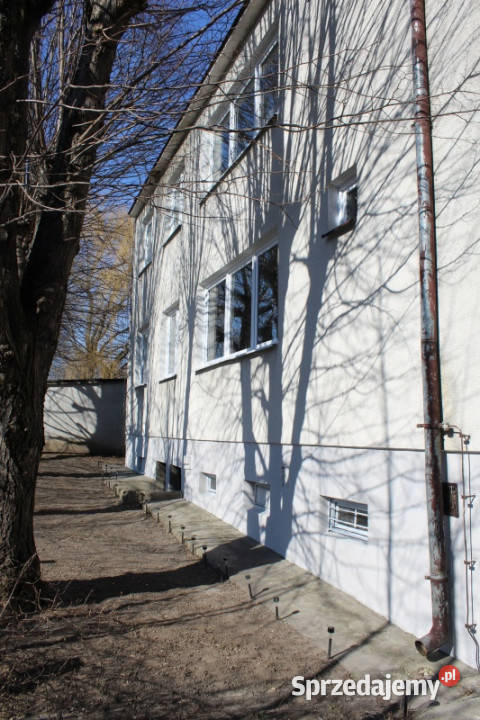 Sprzedam segment budynku z osobnym wejściem asfalt Hulcze sprzedam