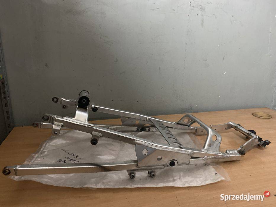 YAMAHA YZFR6 RJ01 RJ03 9902 stelaż zadupka Poznań