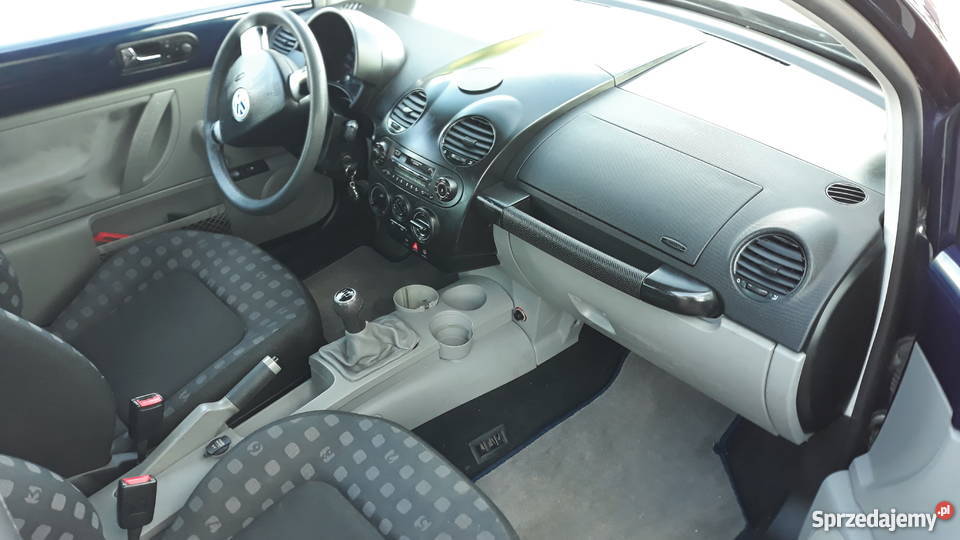 VOLKSWAGEN BETTLE 20 BENZYNA welurowa tapicerka Elbląg sprzedam